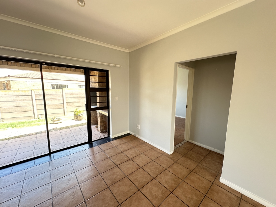 3 Bedroom Property for Sale in Hartenzicht Western Cape